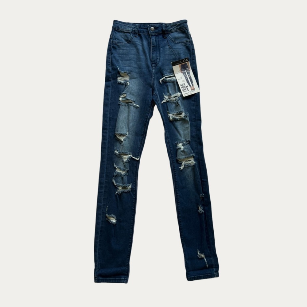 NWT Cello High Rise Distressed Skinny Jeans Size 5/27